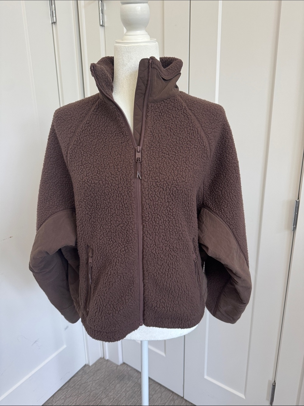 Vuori Brown Teddy Fleece Jacket with Zip